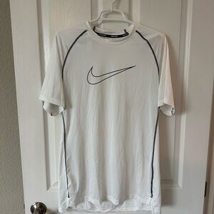 Nike White Short Sleeve Tee